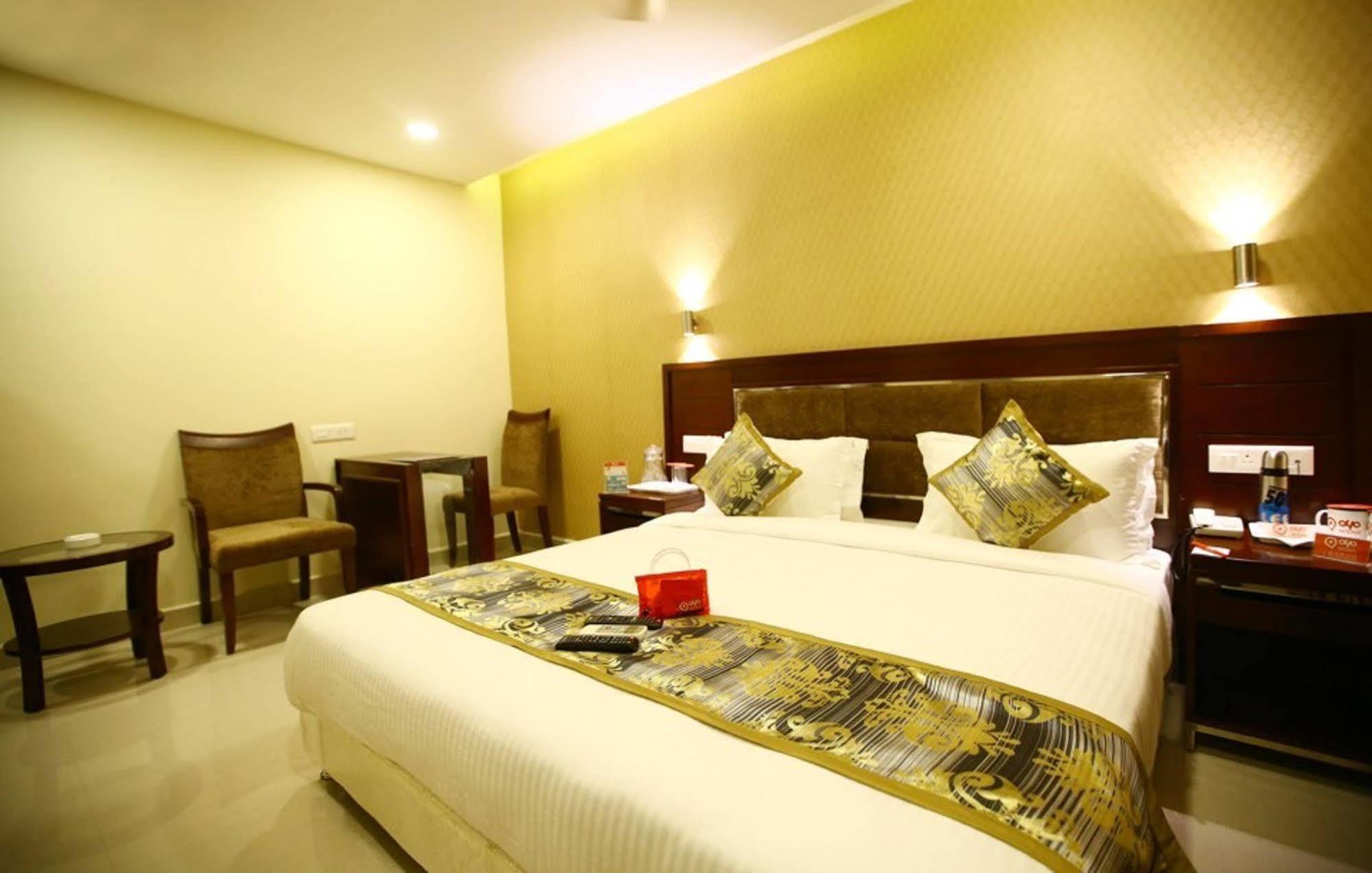Fabhotel Alreef Residency Chennai Bagian luar foto