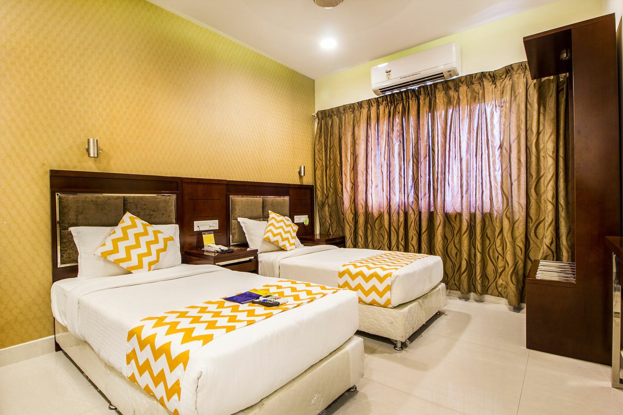 Fabhotel Alreef Residency Chennai Bagian luar foto